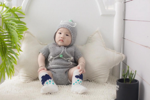 伊犁哈萨克宝宝几个月能嘎嘎大笑 伊犁哈萨克宝宝几个月能嘎嘎大笑