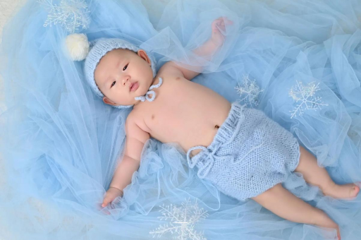 伊犁哈萨克宝宝奶粉喝到几岁